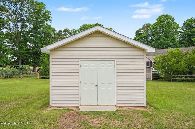 105 Dogwood Drive, Kenly, NC 27542