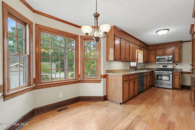 105 Dogwood Drive, Kenly, NC 27542