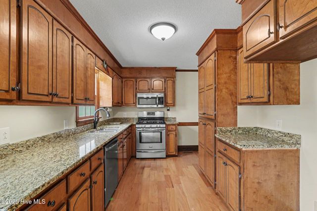 105 Dogwood Drive, Kenly, NC 27542