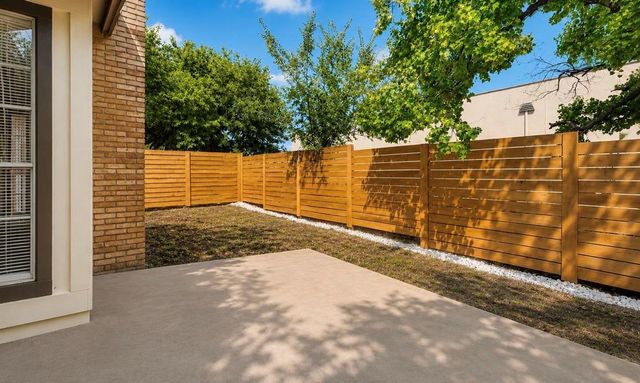 9407 Quail Meadow DR B, Austin, TX 78758