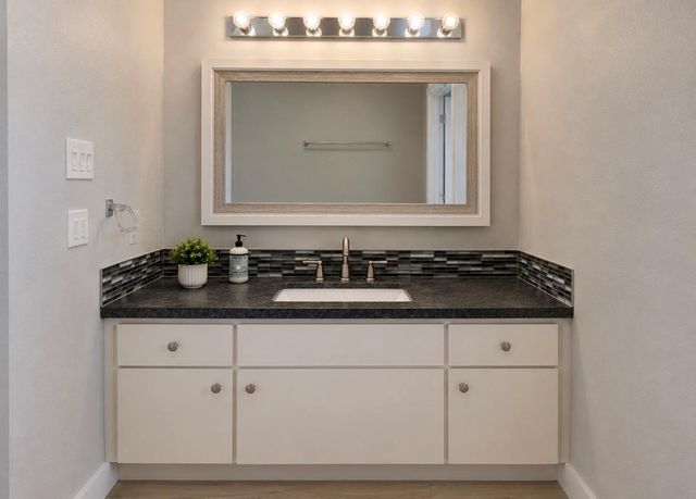 9407 Quail Meadow DR B, Austin, TX 78758