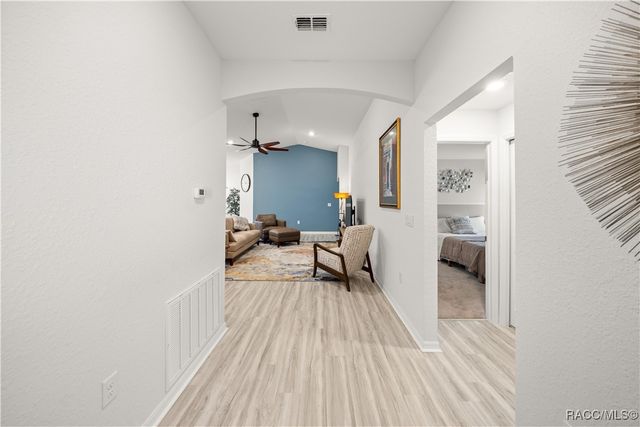 9112 SE 41st Court Road, Ocala, FL 34480