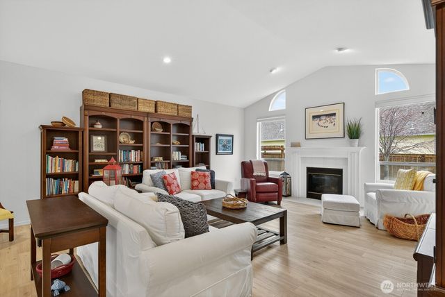 1906 Copper Pond Place, Anacortes, WA 98221