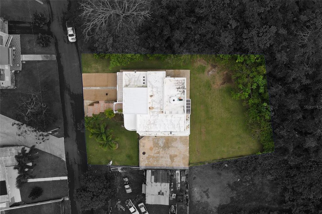 Image 34 of property listing at Carr #2 CALLE PARAISO CANABAL, Isabela, PR 00662