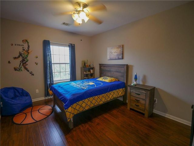 702 S Frontier LN, Cedar Park, TX 78613