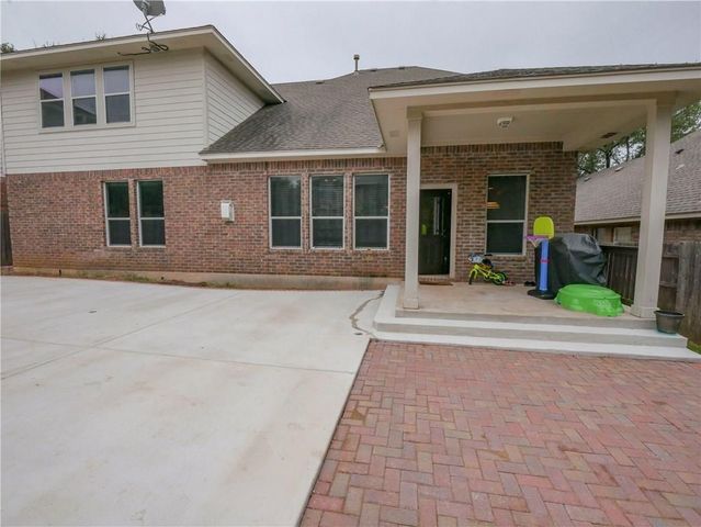 702 S Frontier LN, Cedar Park, TX 78613