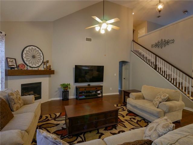 702 S Frontier LN, Cedar Park, TX 78613