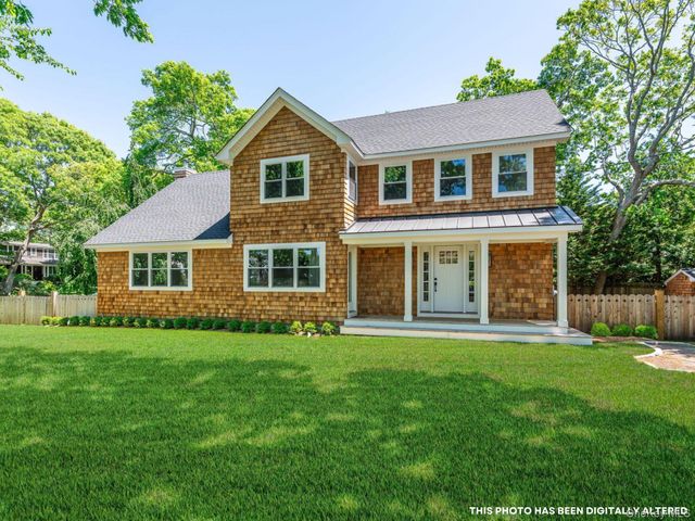 2 Heather Drive, Remsenburg, NY 11960