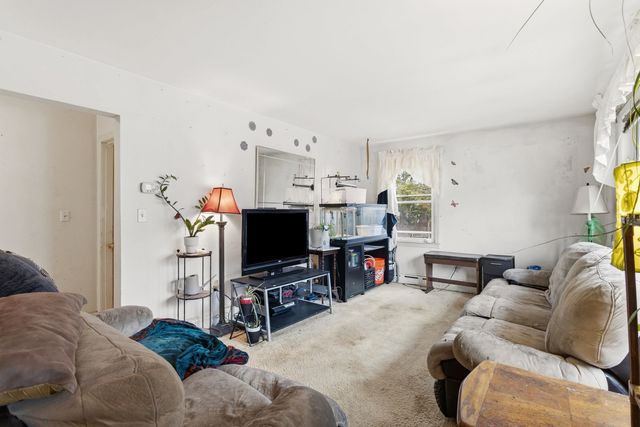 222 Biron Street, Manchester, NH 03102