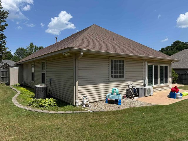 1995 Shelby Drive, Benton, AR 72015