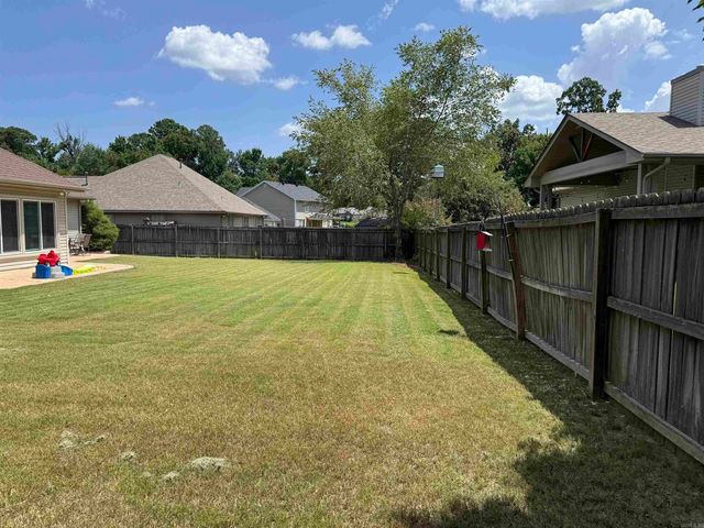 1995 Shelby Drive, Benton, AR 72015