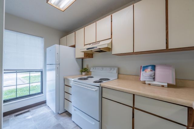 598 E Graham Place, Bloomington, IN 47401
