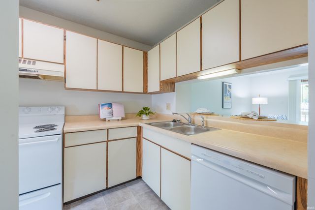 598 E Graham Place, Bloomington, IN 47401