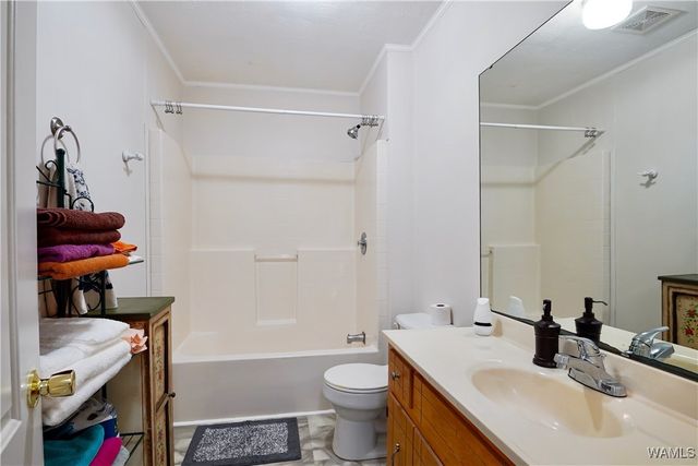 242 Sand Mountain, Centreville, AL 35042