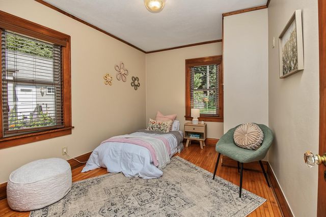 956 Winslow Avenue, West Saint Paul, MN 55118