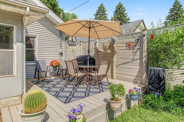 956 Winslow Avenue, West Saint Paul, MN 55118