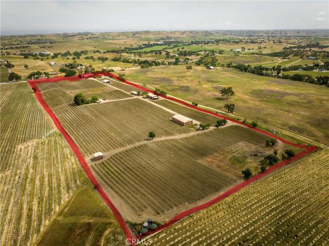 5575 El Pomar, Templeton, CA 93465