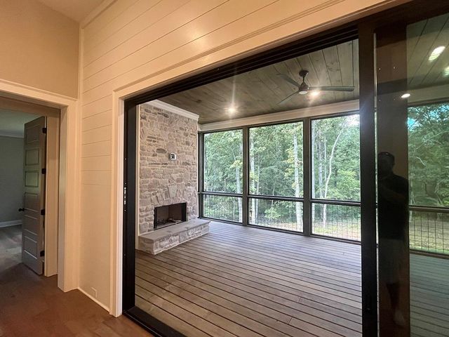 2200 Upper Burris Road, Canton, GA 30114