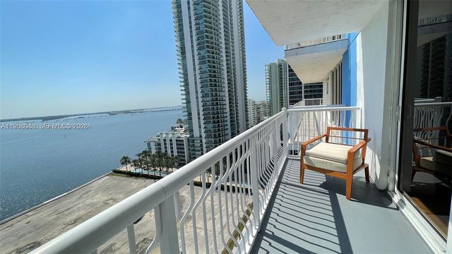 1200 Brickell Bay Dr 1702, Miami, FL 33131