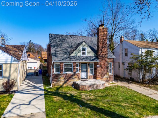 16600 Avon Avenue, Detroit, MI 48219