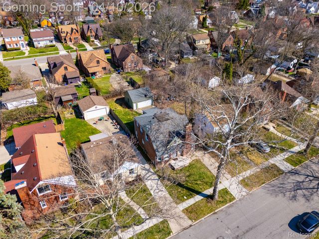 16600 Avon Avenue, Detroit, MI 48219