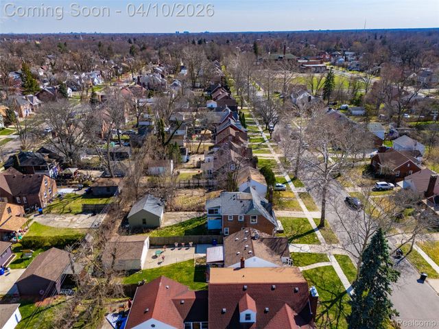 16600 Avon Avenue, Detroit, MI 48219