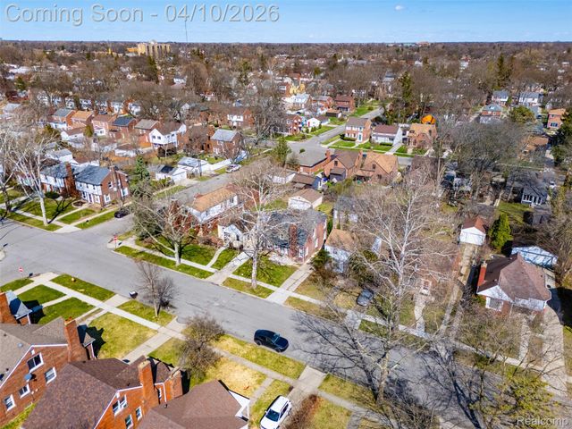 16600 Avon Avenue, Detroit, MI 48219