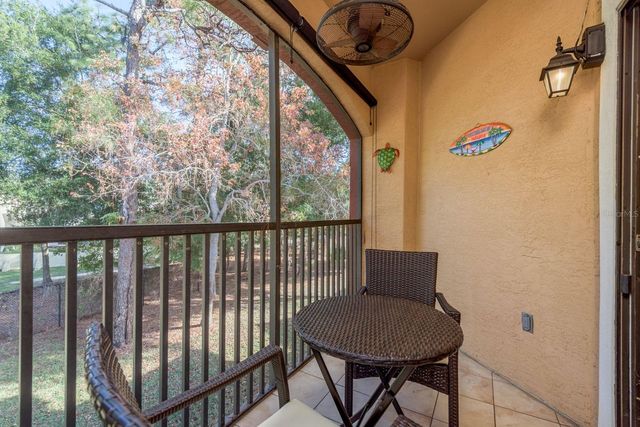 2141 PORTOFINO PLACE 8-2828, Palm Harbor, FL 34683