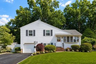 3225 Beverly Rd, South Plainfield Boro, NJ 07080