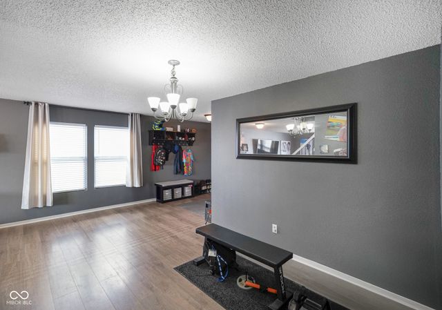 8805 Hosta Way, Camby, IN 46113