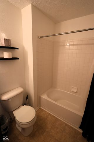 8805 Hosta Way, Camby, IN 46113