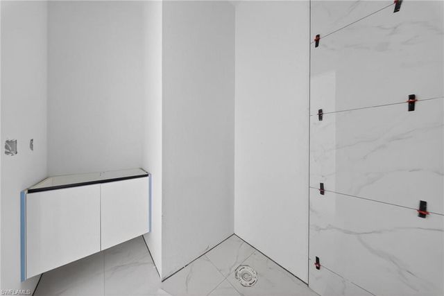 1211 Delores ST E, Lehigh Acres, FL 33974