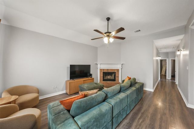 11307 Alcott Drive, Montgomery, TX 77356