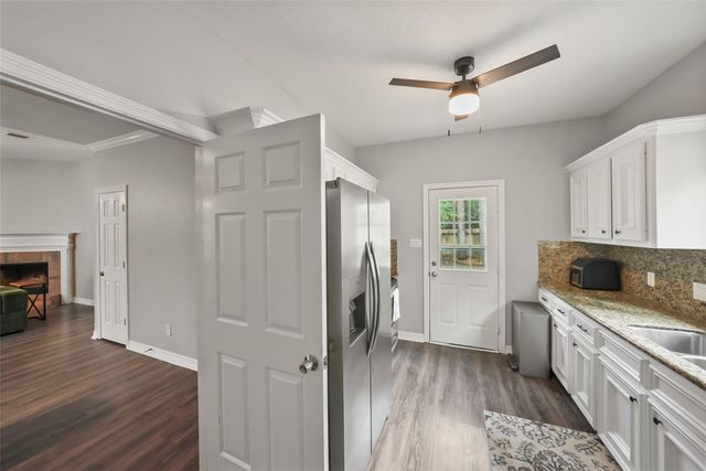 11307 Alcott Drive, Montgomery, TX 77356