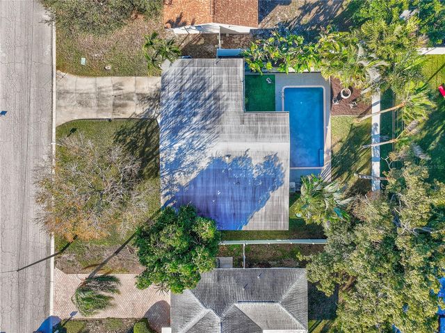 149 PINEWOOD AVENUE, Clearwater, FL 33765