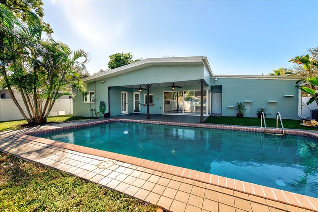 149 PINEWOOD AVENUE, Clearwater, FL 33765