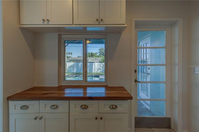 149 PINEWOOD AVENUE, Clearwater, FL 33765