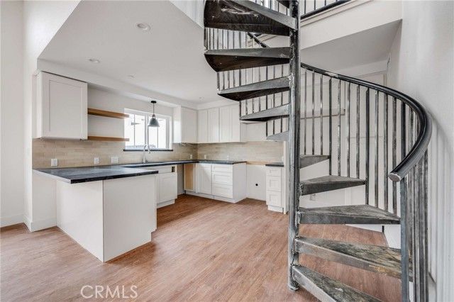 127 E Foothill Boulevard C, Glendora, CA 91741