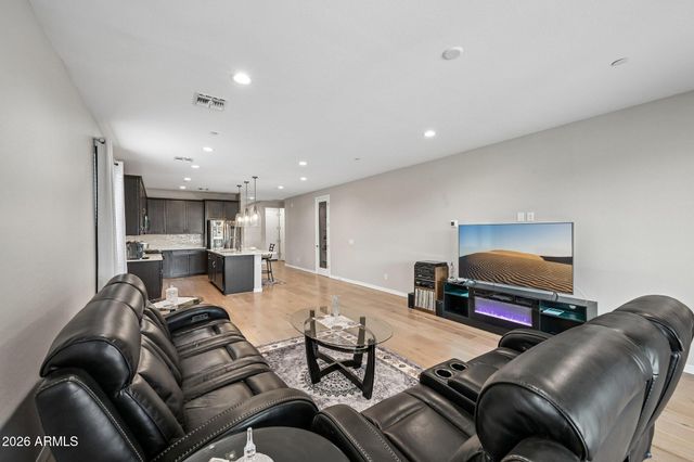 13266 W CRIMSON Terrace, Peoria, AZ 85383
