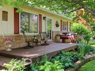 2452 Moore Place, Oceola Twp, MI 48843