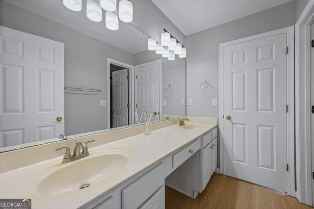 1721 Telfair Chase Way, Lawrenceville, GA 30043