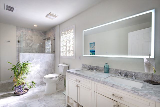 8415 Gladwood Lane, Dallas, TX 75243