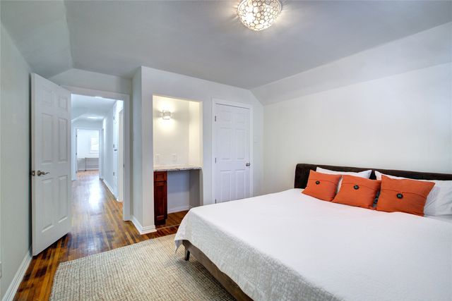 8415 Gladwood Lane, Dallas, TX 75243