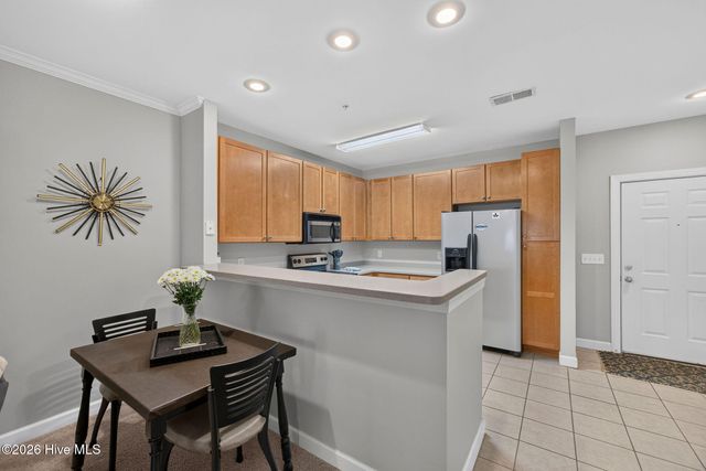 2801 Bloomfield Lane Unit 201, Wilmington, NC 28412