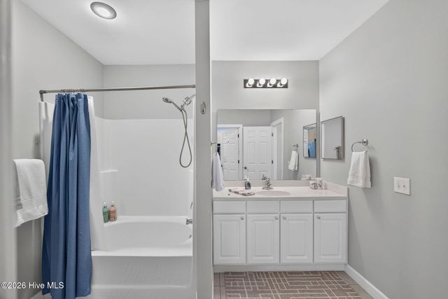 2801 Bloomfield Lane Unit 201, Wilmington, NC 28412