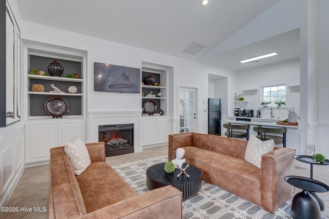 2801 Bloomfield Lane Unit 201, Wilmington, NC 28412