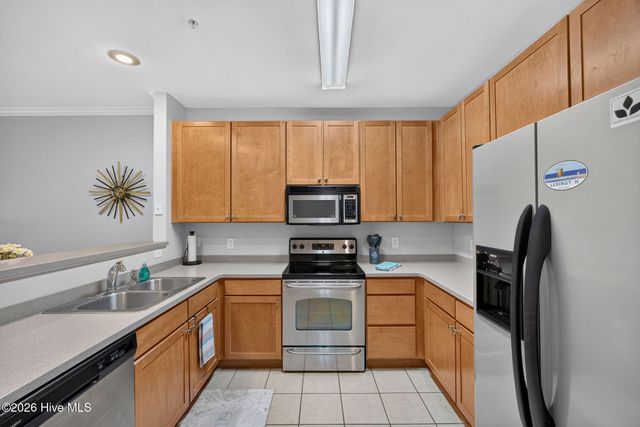 2801 Bloomfield Lane Unit 201, Wilmington, NC 28412