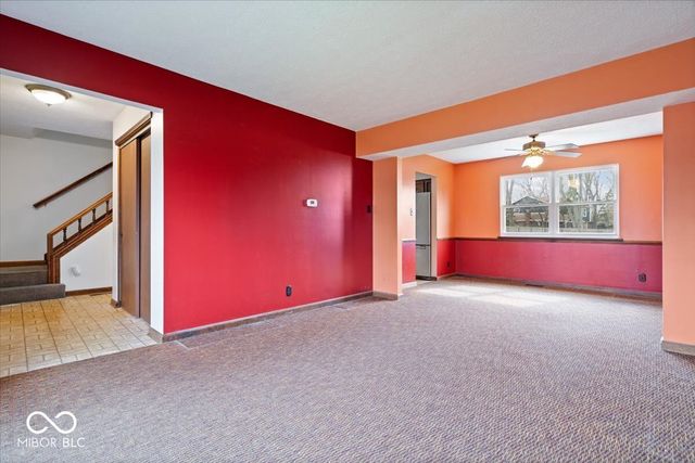 8733 Caplock Lane, Indianapolis, IN 46256