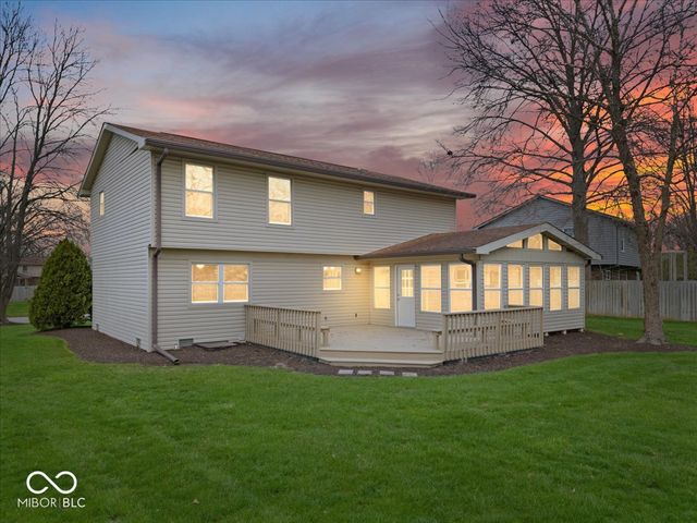 8733 Caplock Lane, Indianapolis, IN 46256