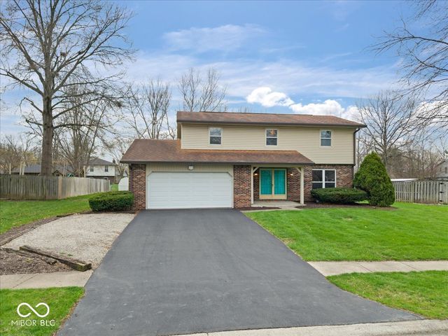 8733 Caplock Lane, Indianapolis, IN 46256